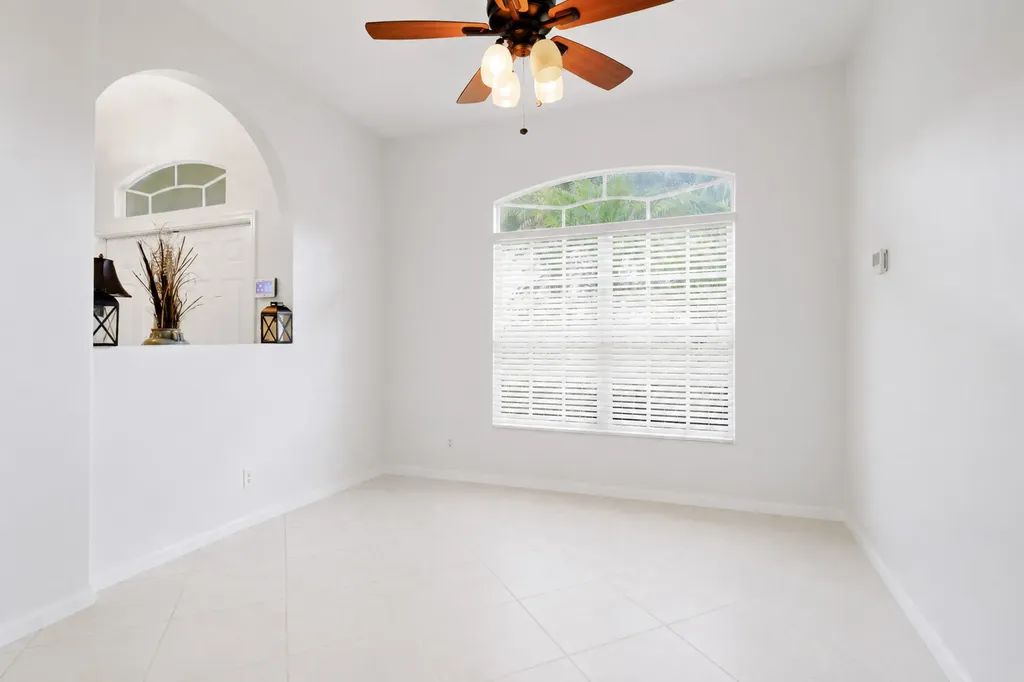 1602 SW Cefalu Circle Port St Lucie FL 34953