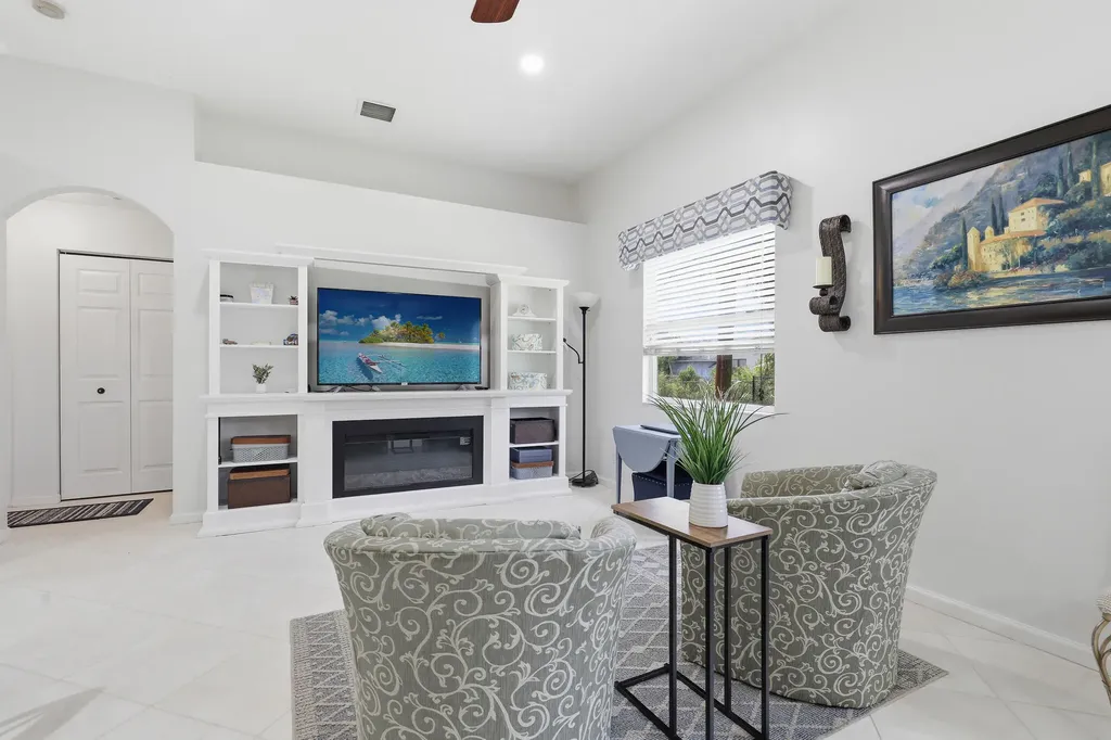 1602 SW Cefalu Circle Port St Lucie FL 34953