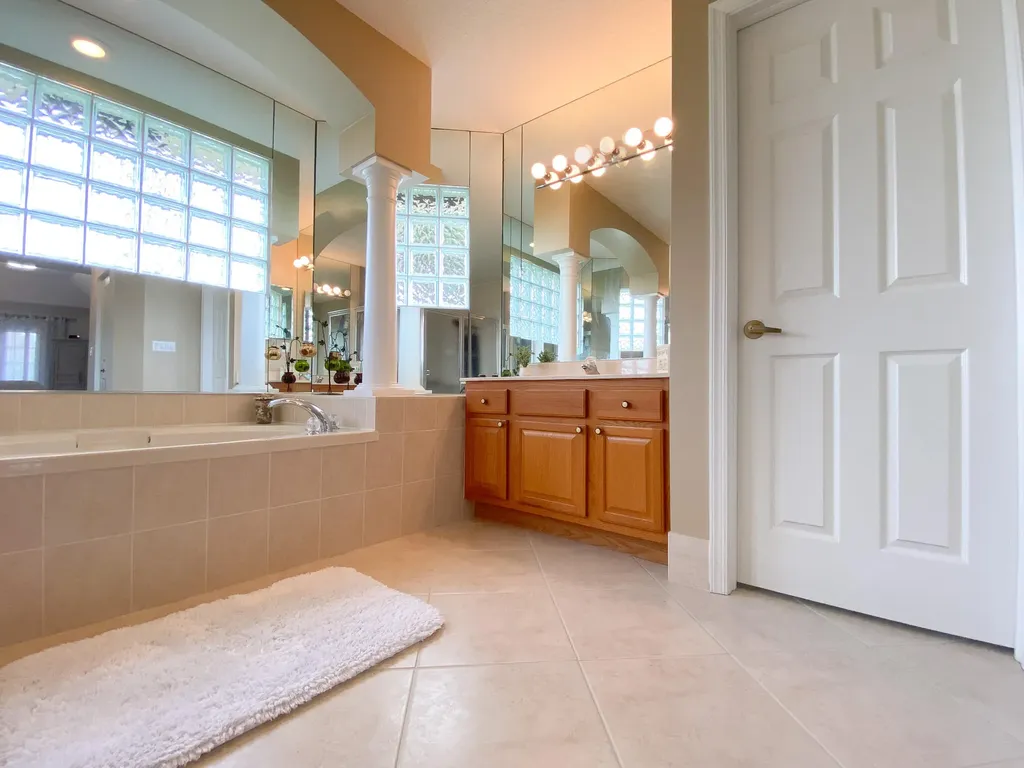 1602 SW Cefalu Circle Port St Lucie FL 34953
