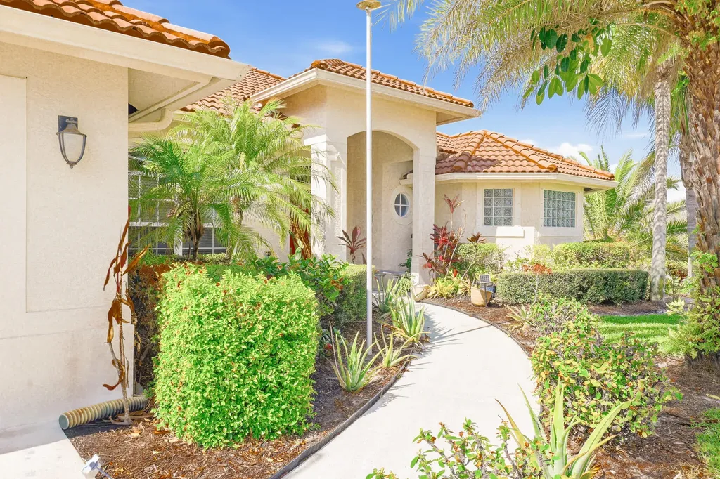 1602 SW Cefalu Circle Port St Lucie FL 34953