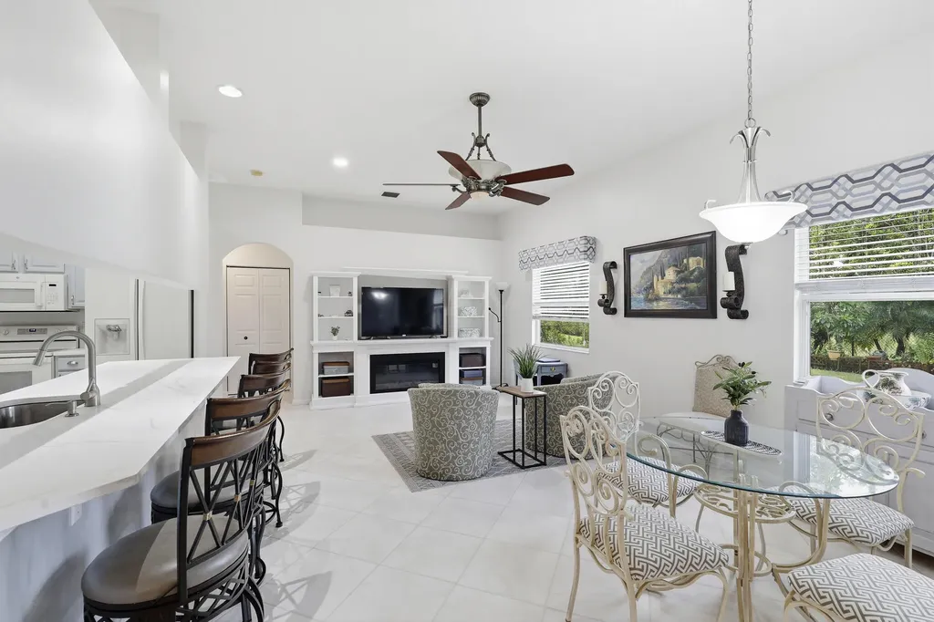 1602 SW Cefalu Circle Port St Lucie FL 34953