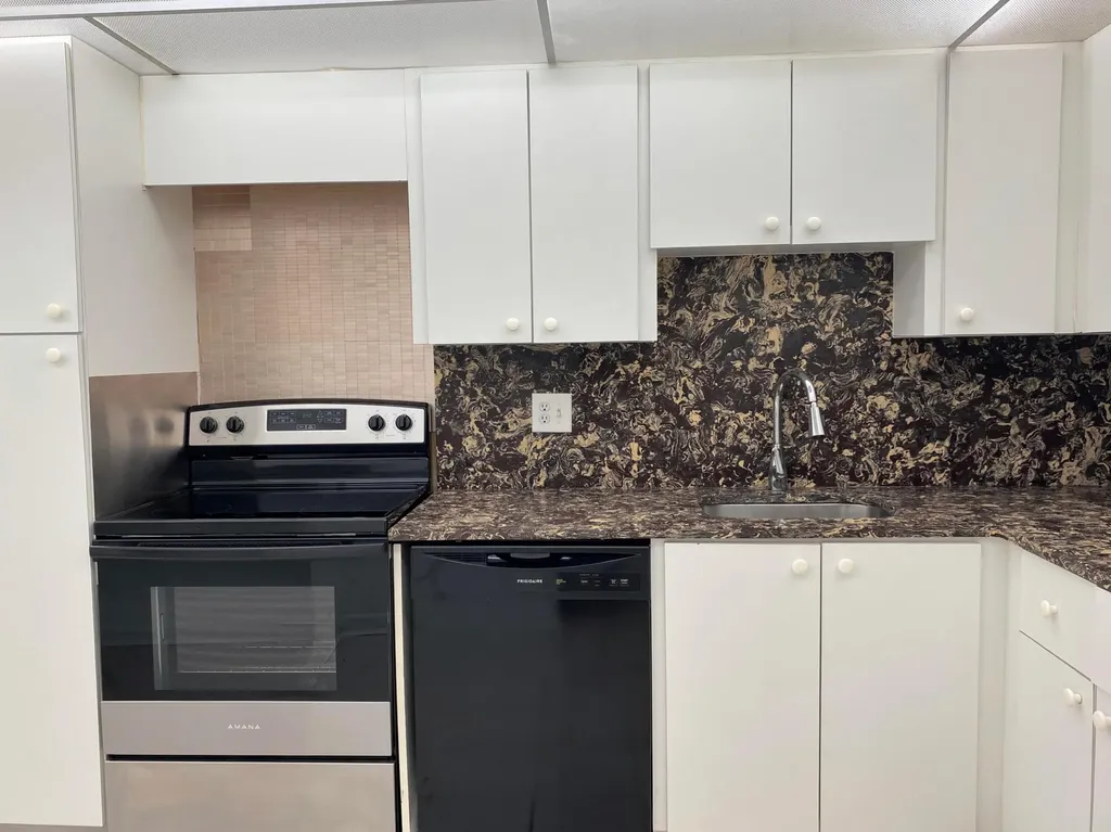2751 S Palm Aire Drive Pompano Beach FL 33069