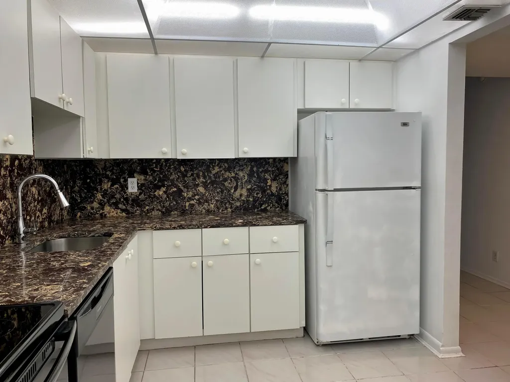 2751 S Palm Aire Drive Pompano Beach FL 33069