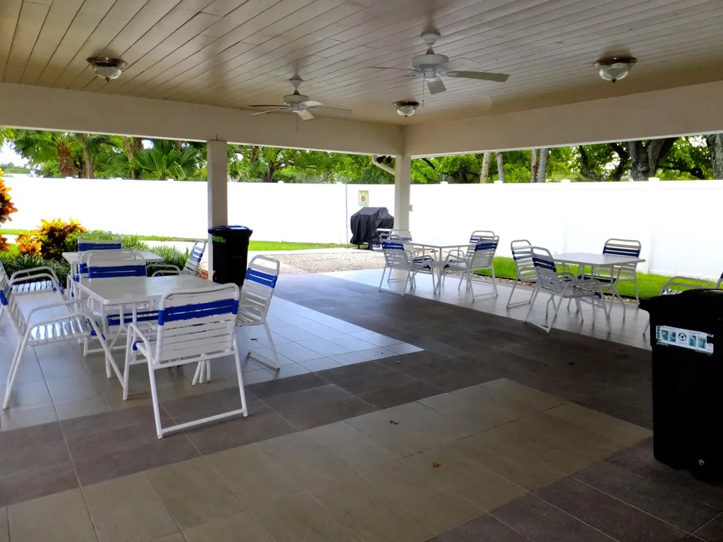 2751 S Palm Aire Drive Pompano Beach FL 33069