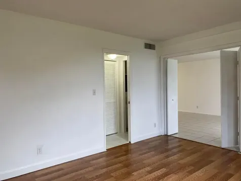 2751 S Palm Aire Drive Pompano Beach FL 33069