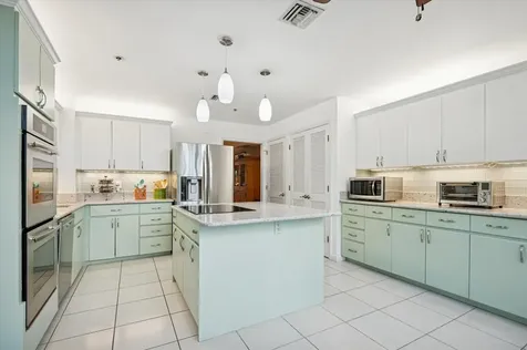 4112 W Palm Aire Drive Pompano Beach FL 33069