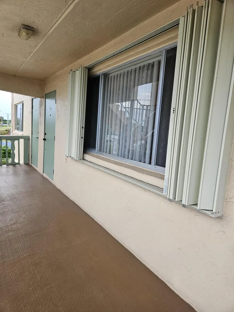 300 Village Green Circle S Palm Springs FL 33461