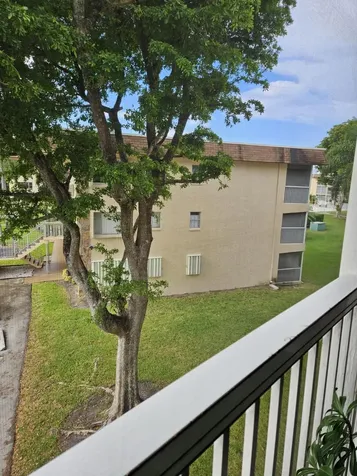 300 Village Green Circle S Palm Springs FL 33461