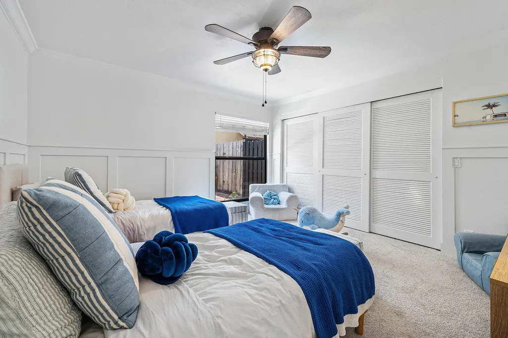 2707 Biarritz Drive Palm Beach Gardens FL 33410