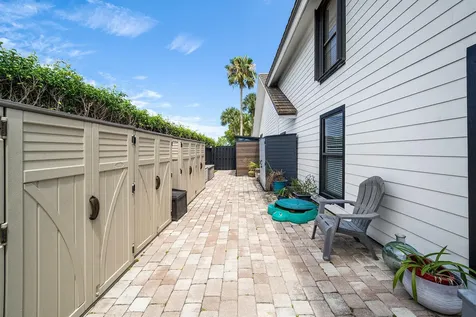 2707 Biarritz Drive Palm Beach Gardens FL 33410