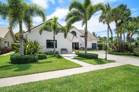 2707 Biarritz Drive Palm Beach Gardens FL 33410