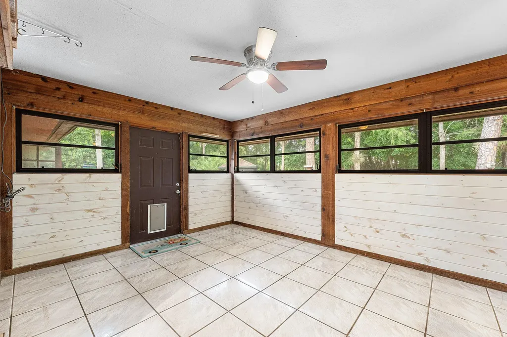 16355 Lancashire Drive E Loxahatchee FL 33470