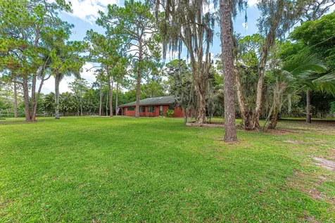 16355 Lancashire Drive E Loxahatchee FL 33470