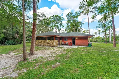 16355 Lancashire Drive E Loxahatchee FL 33470