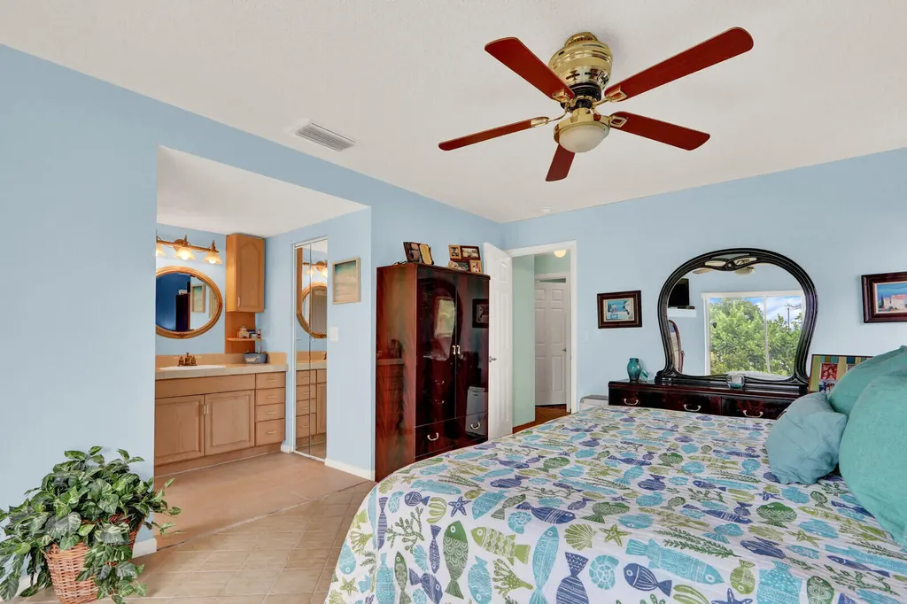 7156 Pine Bluff Drive Lake Worth FL 33467
