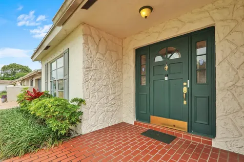 7156 Pine Bluff Drive Lake Worth FL 33467