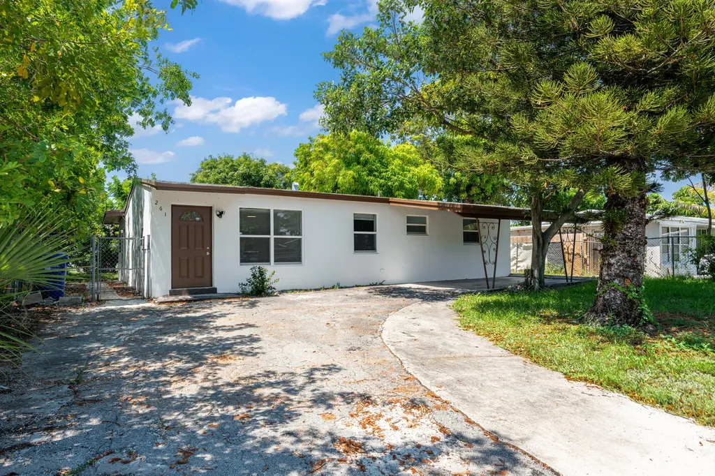 261 NE 22nd Street Pompano Beach FL 33060