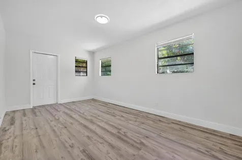 261 NE 22nd Street Pompano Beach FL 33060
