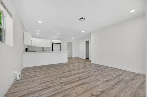 261 NE 22nd Street Pompano Beach FL 33060