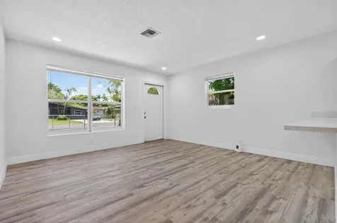261 NE 22nd Street Pompano Beach FL 33060