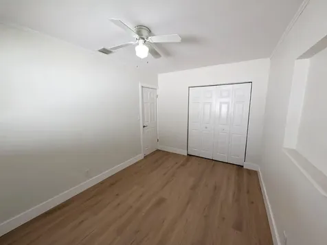 621 NE 56th Street Oakland Park FL 33334