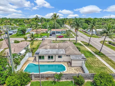 3300 NW 32nd Street Lauderdale Lakes FL 33309