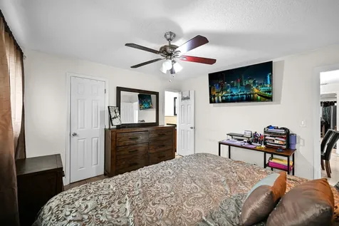 3300 NW 32nd Street Lauderdale Lakes FL 33309