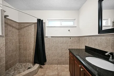 3300 NW 32nd Street Lauderdale Lakes FL 33309