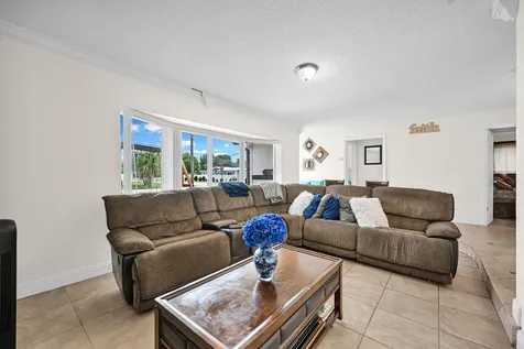 3300 NW 32nd Street Lauderdale Lakes FL 33309