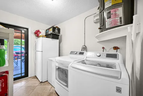 3300 NW 32nd Street Lauderdale Lakes FL 33309