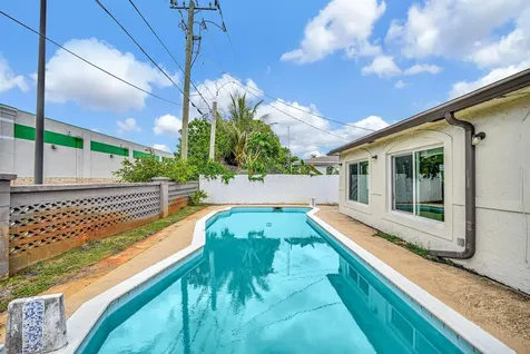3300 NW 32nd Street Lauderdale Lakes FL 33309
