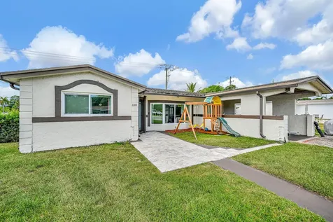 3300 NW 32nd Street Lauderdale Lakes FL 33309