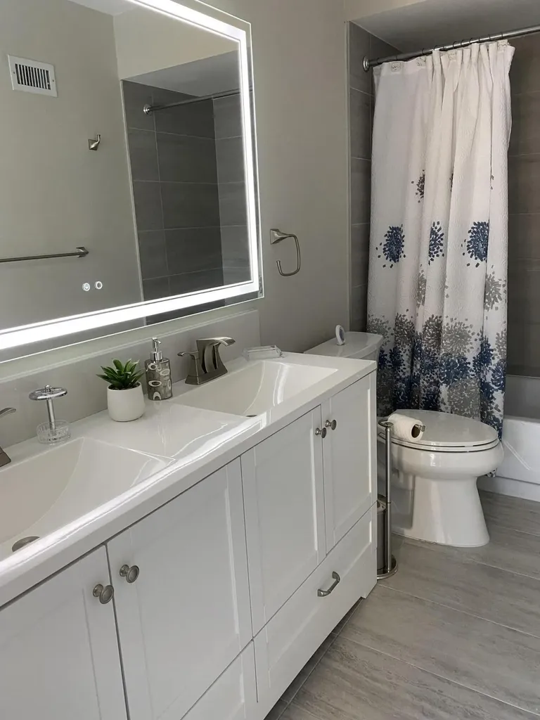 6220 SW 14th Street Plantation FL 33317