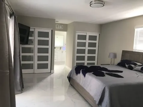 6220 SW 14th Street Plantation FL 33317
