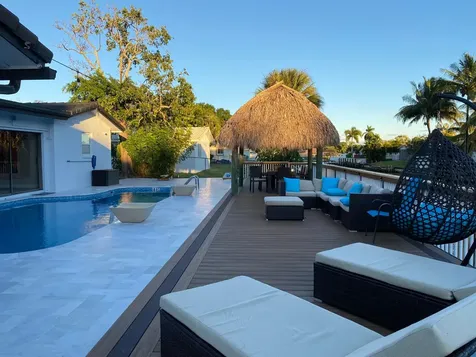 6220 SW 14th Street Plantation FL 33317