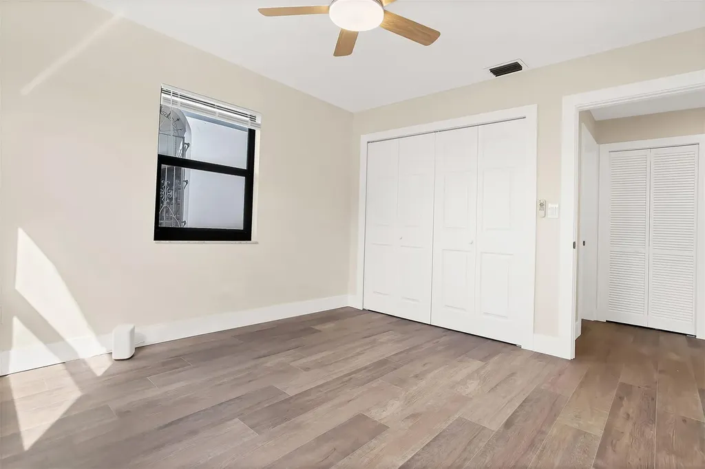 391 NW 58th Avenue Miami FL 33126