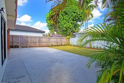 391 NW 58th Avenue Miami FL 33126