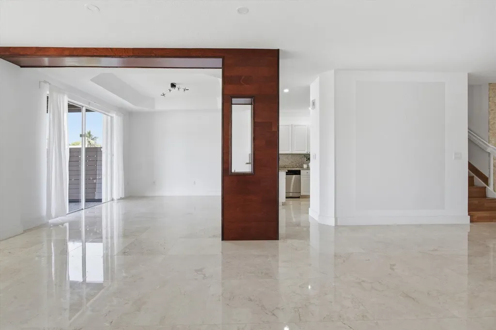 11180 NW 73rd Street Doral FL 33178