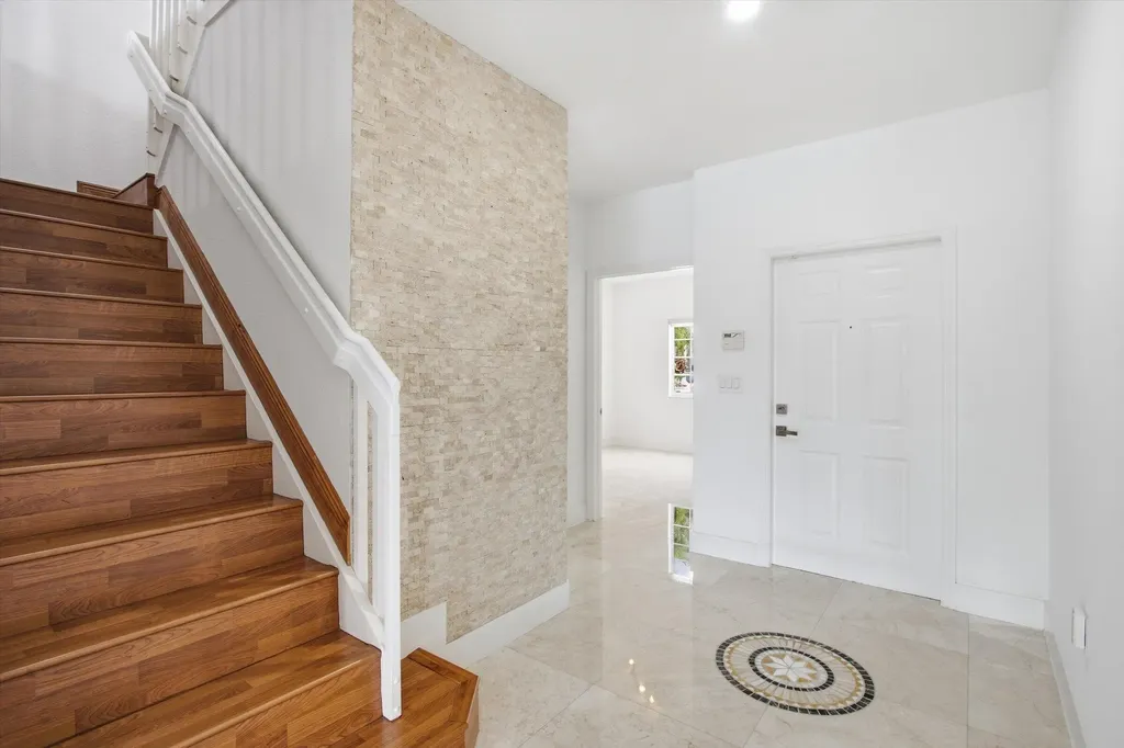 11180 NW 73rd Street Doral FL 33178