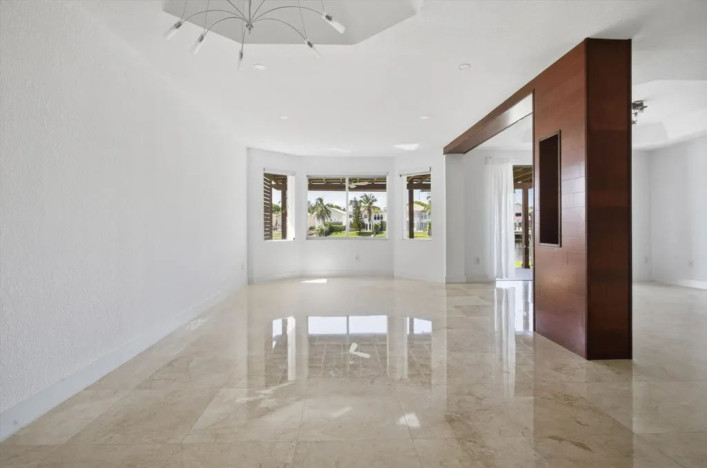 11180 NW 73rd Street Doral FL 33178