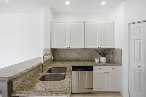 11180 NW 73rd Street Doral FL 33178