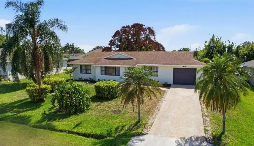 1962 SW Libra Lane Port St Lucie FL 34984