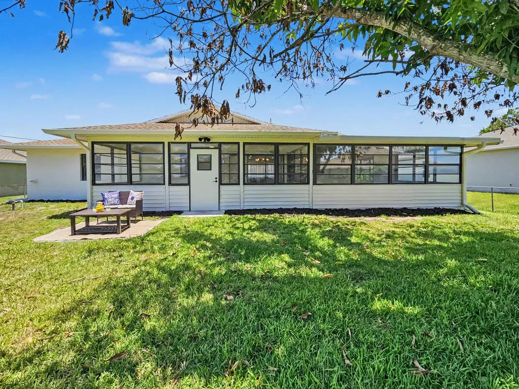1962 SW Libra Lane Port St Lucie FL 34984
