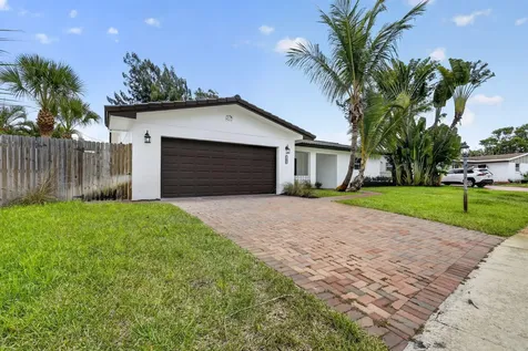 1408 Cochran Drive Lake Worth Beach FL 33461