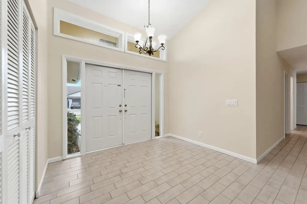 433 SW 27th Avenue Delray Beach FL 33445