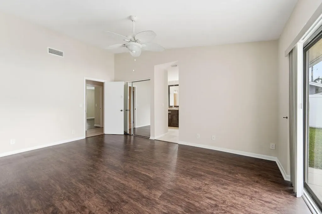 433 SW 27th Avenue Delray Beach FL 33445