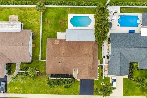 433 SW 27th Avenue Delray Beach FL 33445