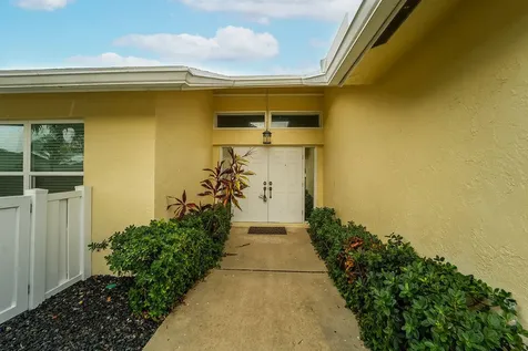 433 SW 27th Avenue Delray Beach FL 33445