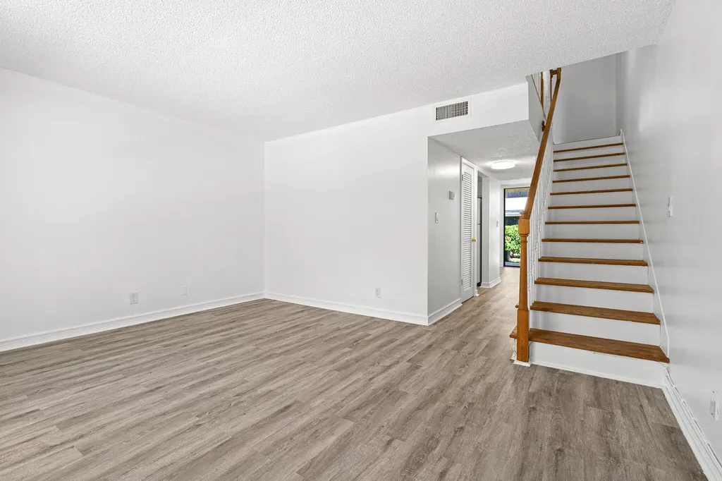 769 SE 1st Way Deerfield Beach FL 33441