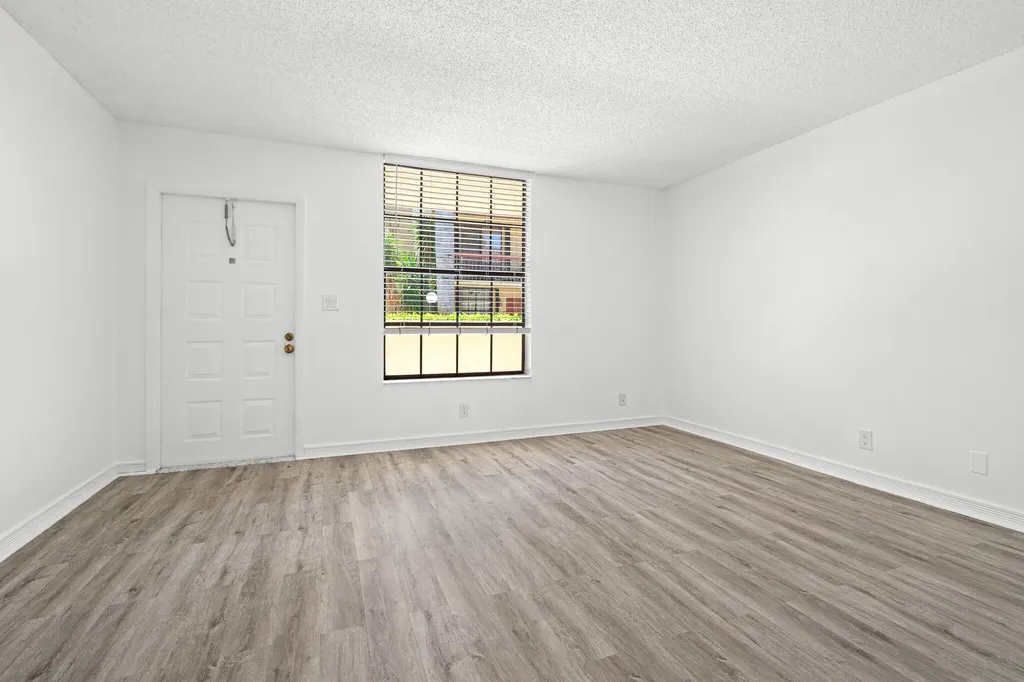 769 SE 1st Way Deerfield Beach FL 33441